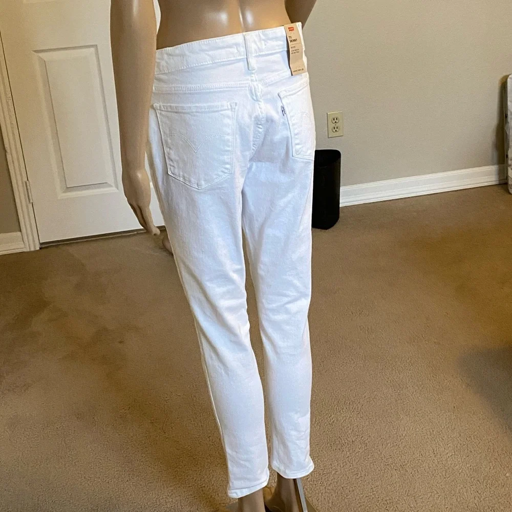 NWT Levi’s White Skinny Cropped Jeans. Size 29/8 - Picture 3 of 10